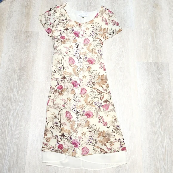 Valerie Stevens Dresses Valerie Stevens Pure Silk Long Button